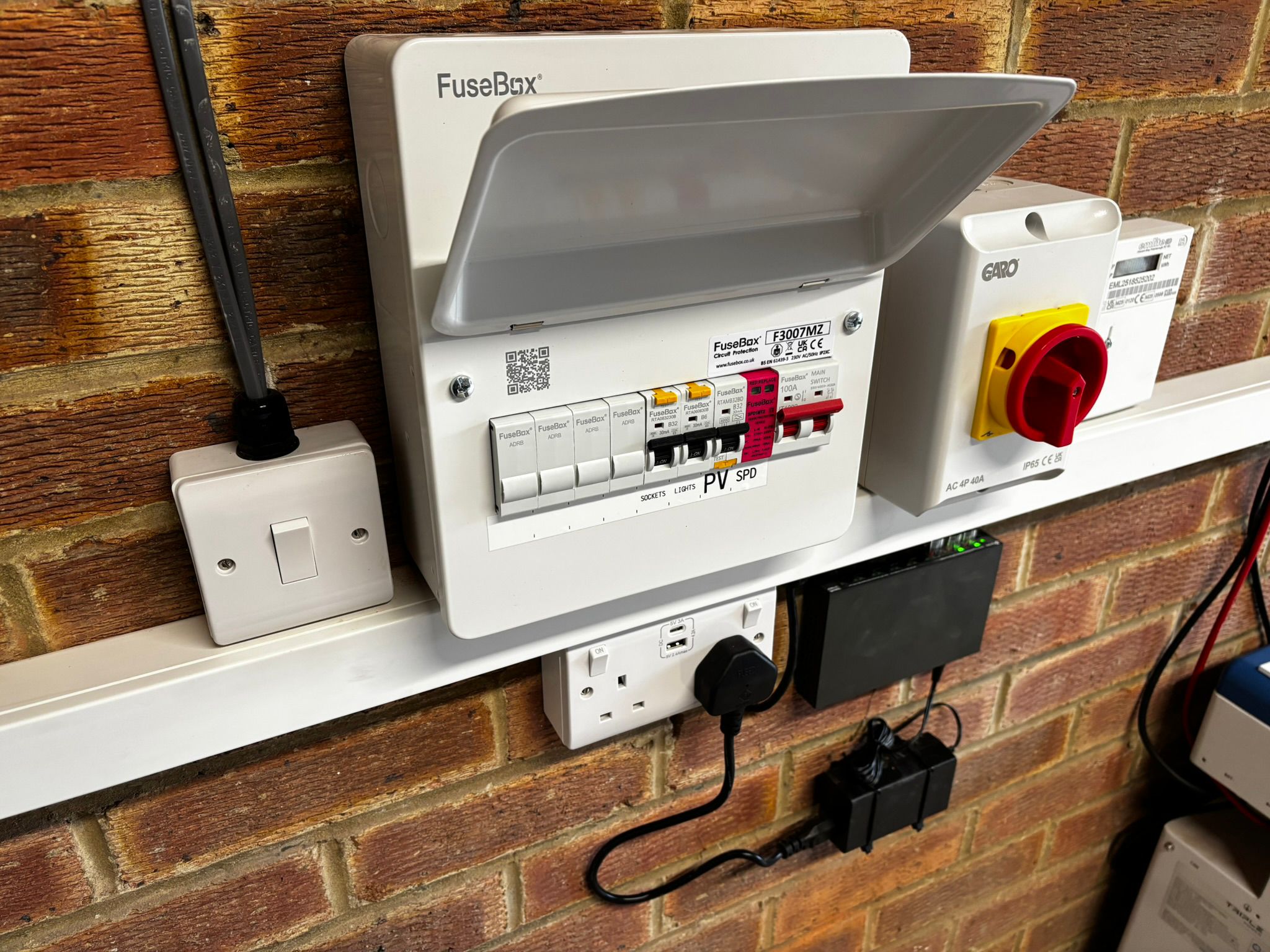 Neatly finished electrical protection and isolation equipment